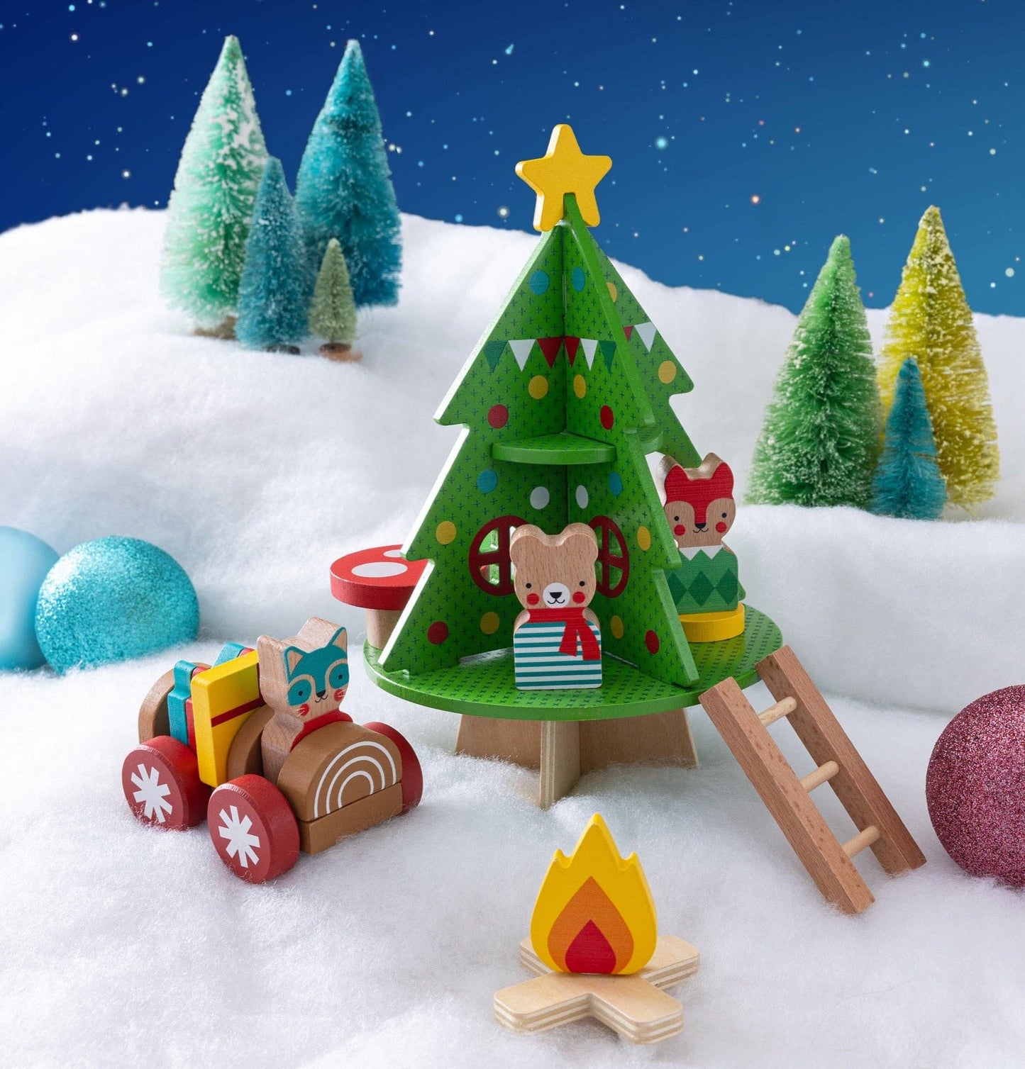 Chronicle Books - Christmas Treehouse Wooden Play Set