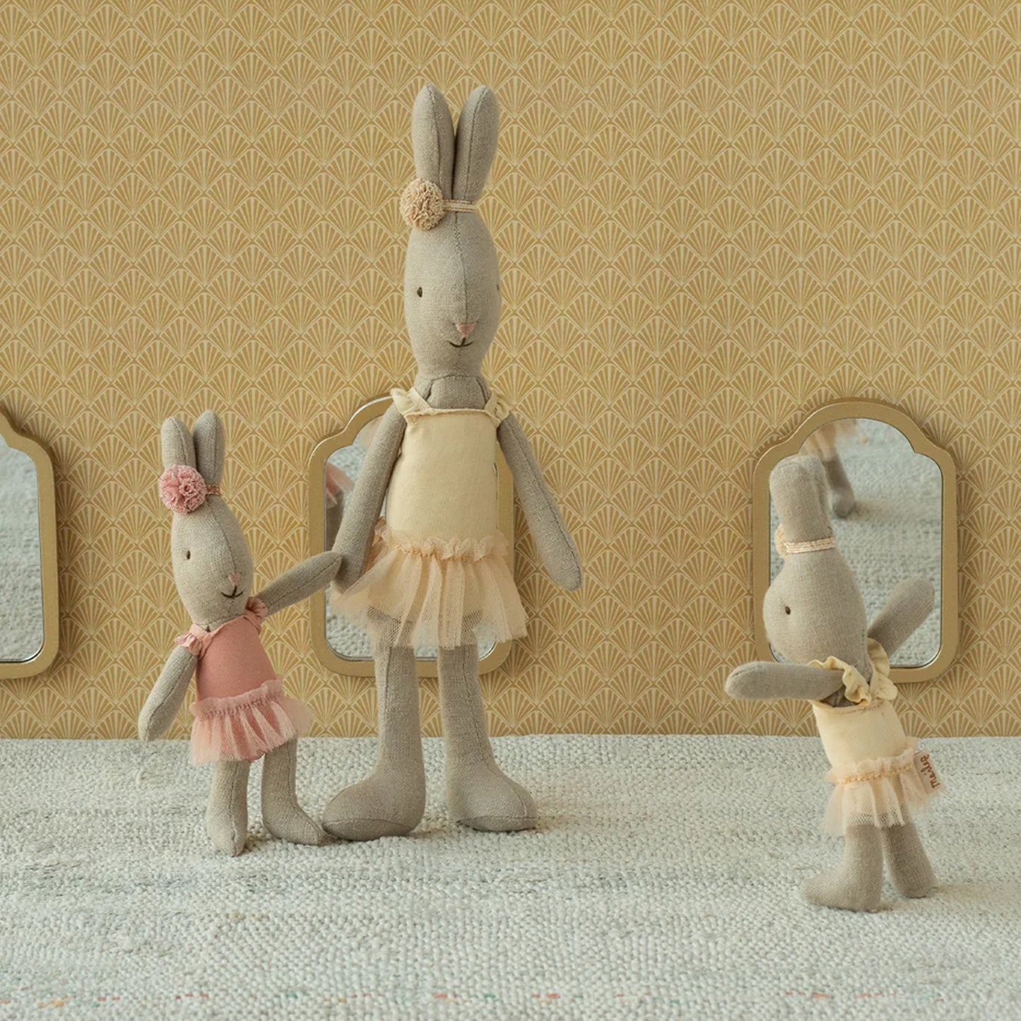 Maileg Micro Bunny - Ballet Suit and Skirt Cream