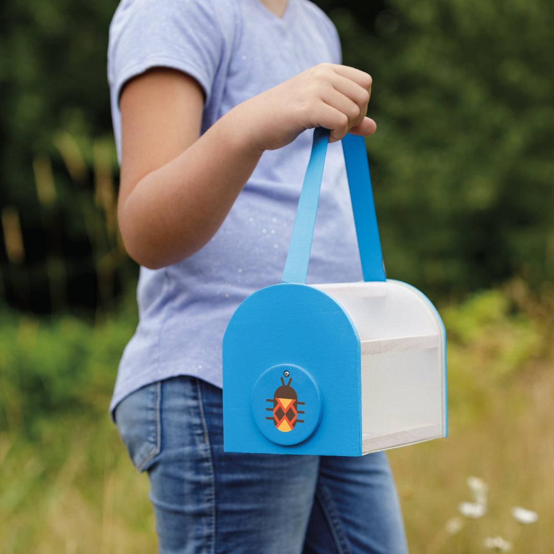 blue and wood critter case to hold bugs