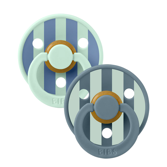 set of 2 pacifiers