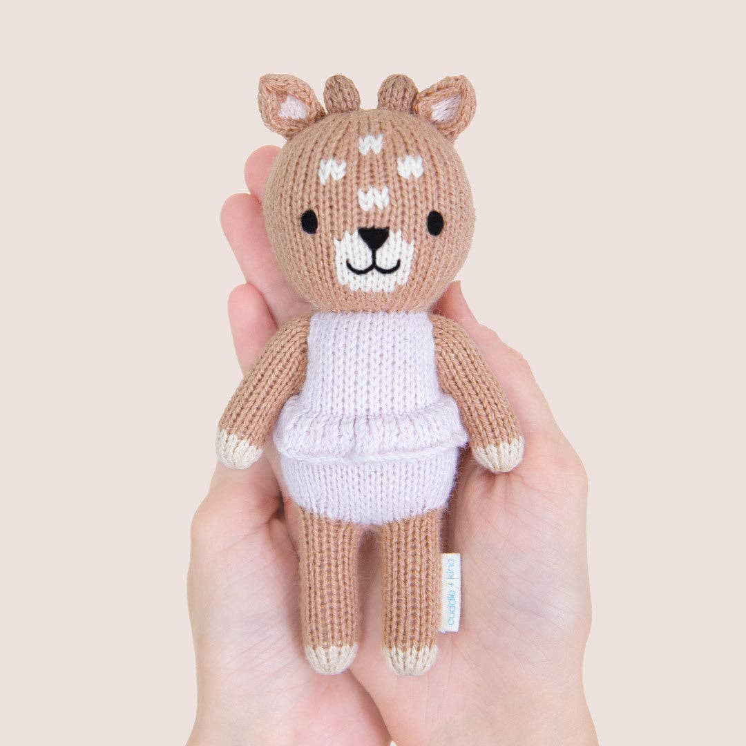Cuddle+kind - Tiny Violet the fawn, gives 10 meals