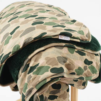 camo print blanket with dark green fleece.