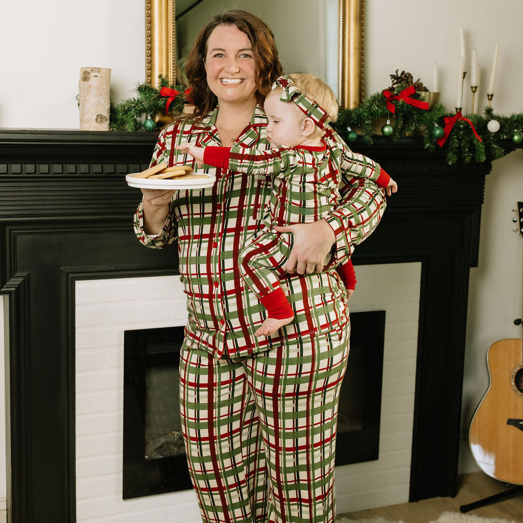 Mom and daughter matching holiday plaid pajamas
