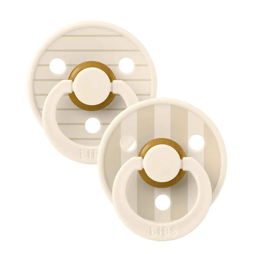 set of 2 pacifiers