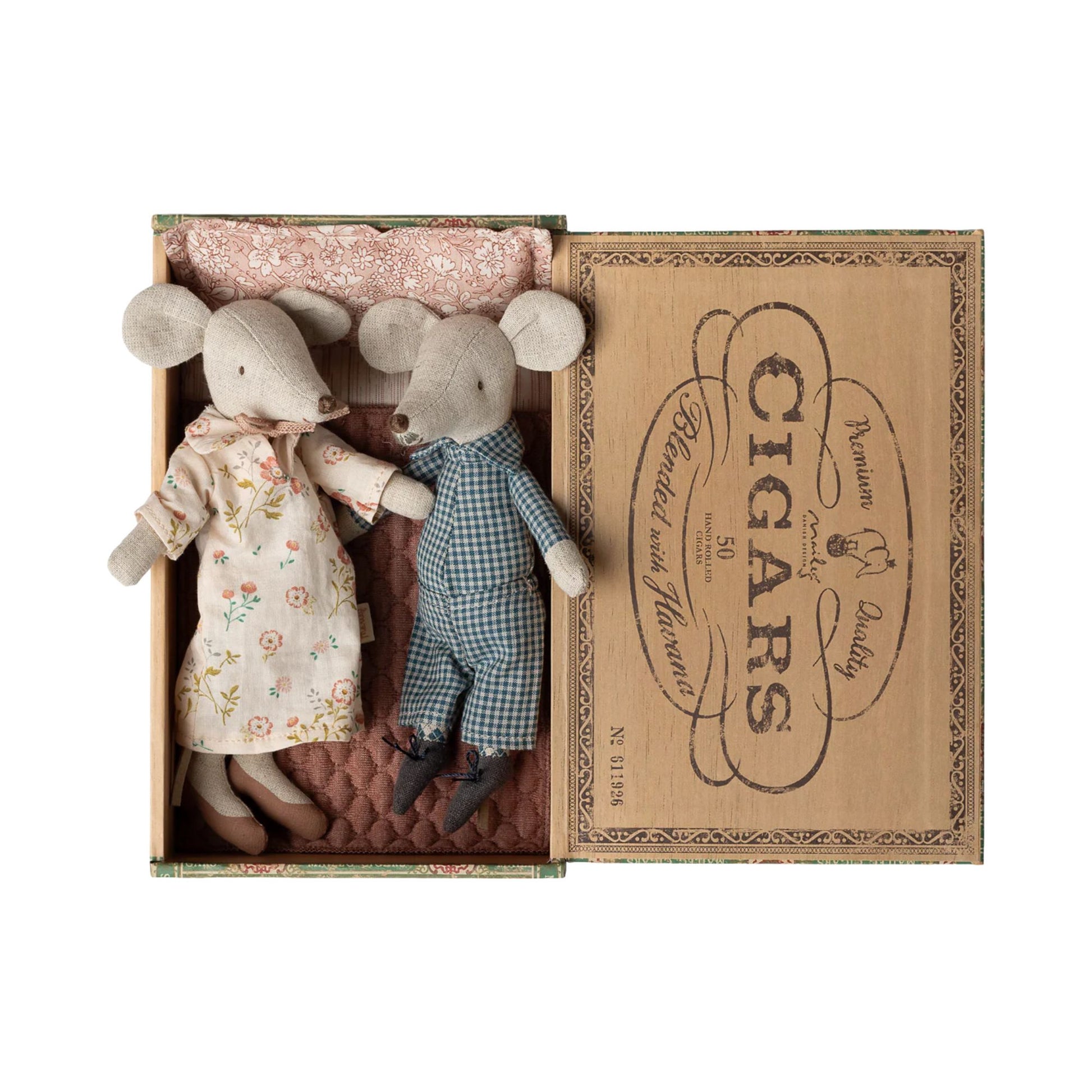 Two toy mice in a decorative box labeled 'Cigars'.