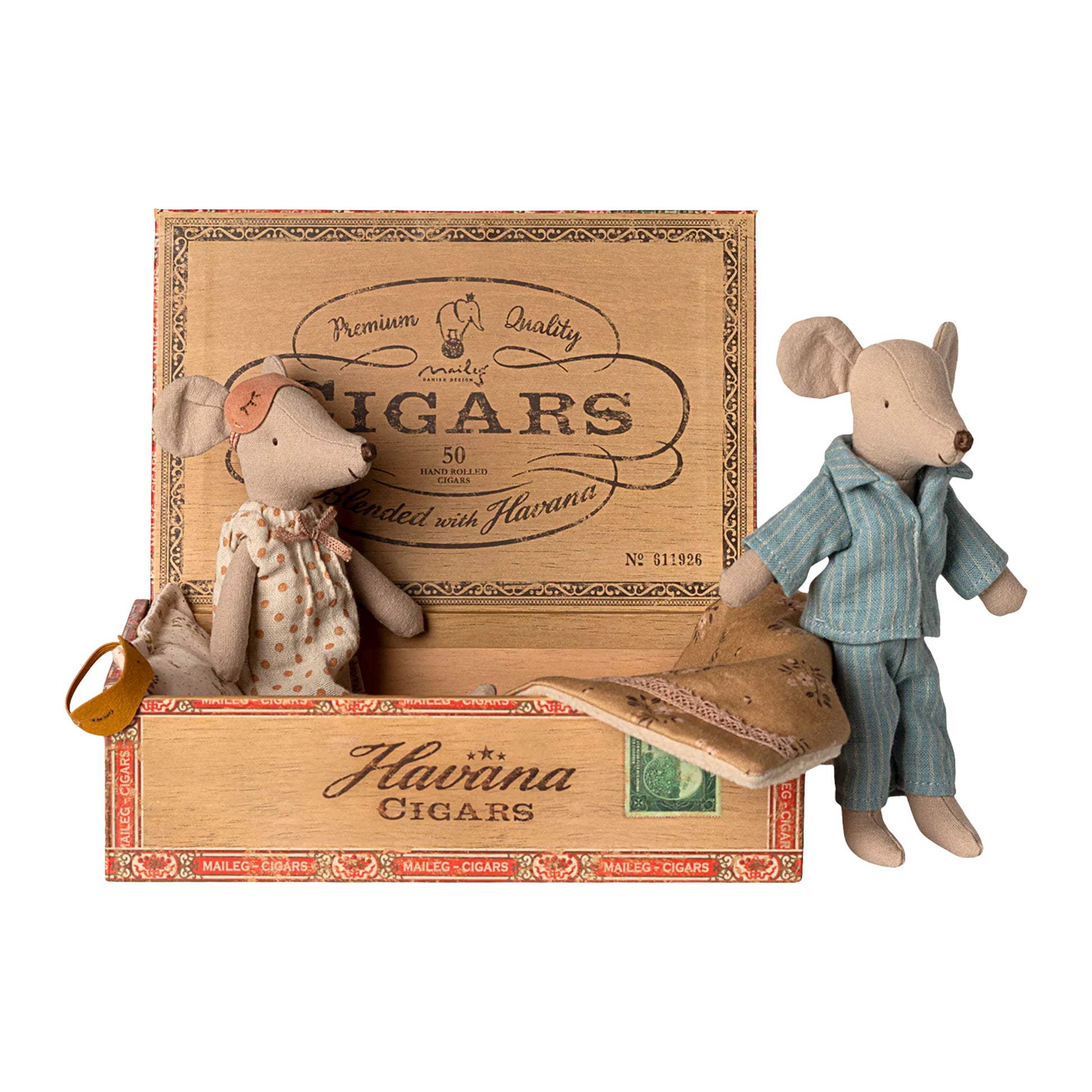 Mom and Dad mouse in cigar box.