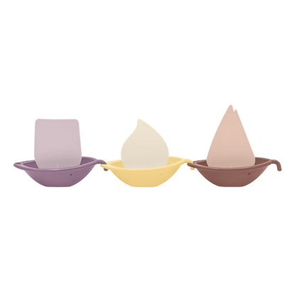 set of 3 pink sail boats