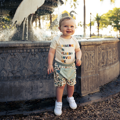 Someone in Florida Loves Me Short Sleeve Baby Onesie