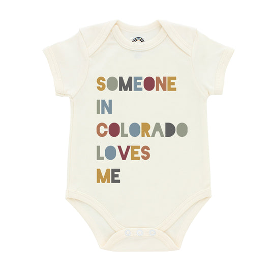 Someone in Colorado Loves Me Short Sleeve Baby Bodysuit