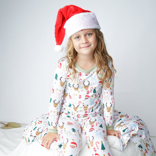 Emerson and Friends  Coastal Christmas Relaxed Lounge Pajama Set –  MaeBerry Co